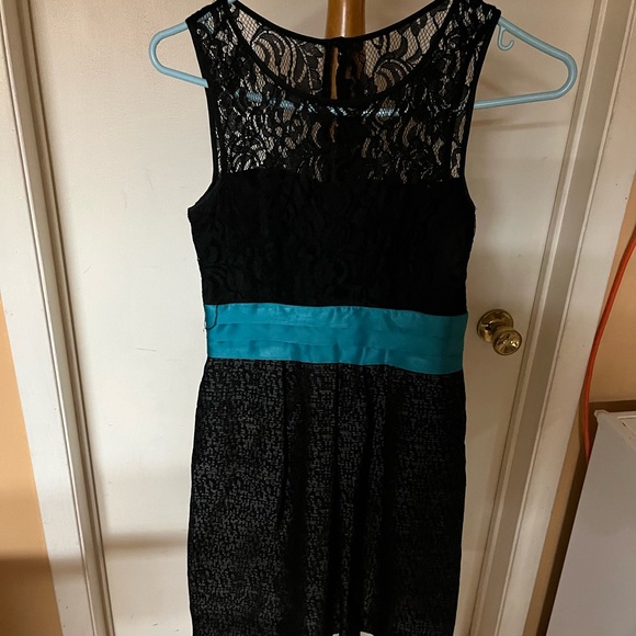 MAXANDCLEO Satin dress - Picture 2 of 2